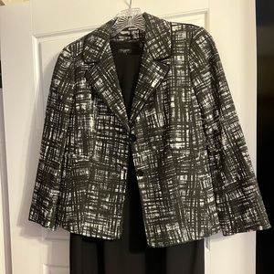 Ann Taylor 2 button/fully lined jacket